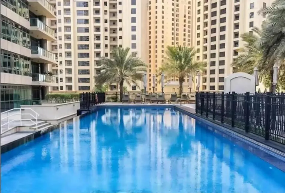 Appartement First Class 1Br Refined Marina Escape Dubaï