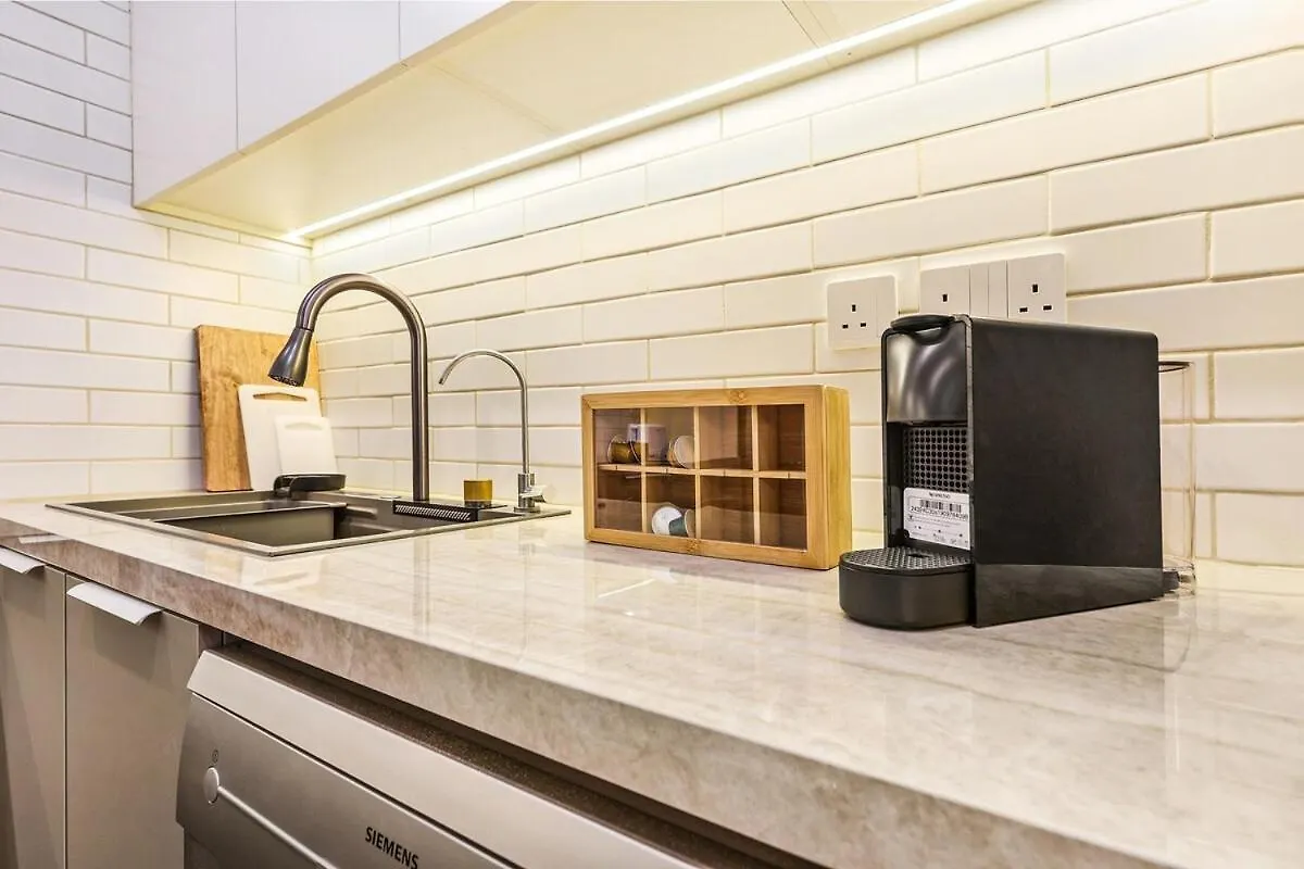 First Class 1Br Refined Marina Escape Dubai United Arab Emirates