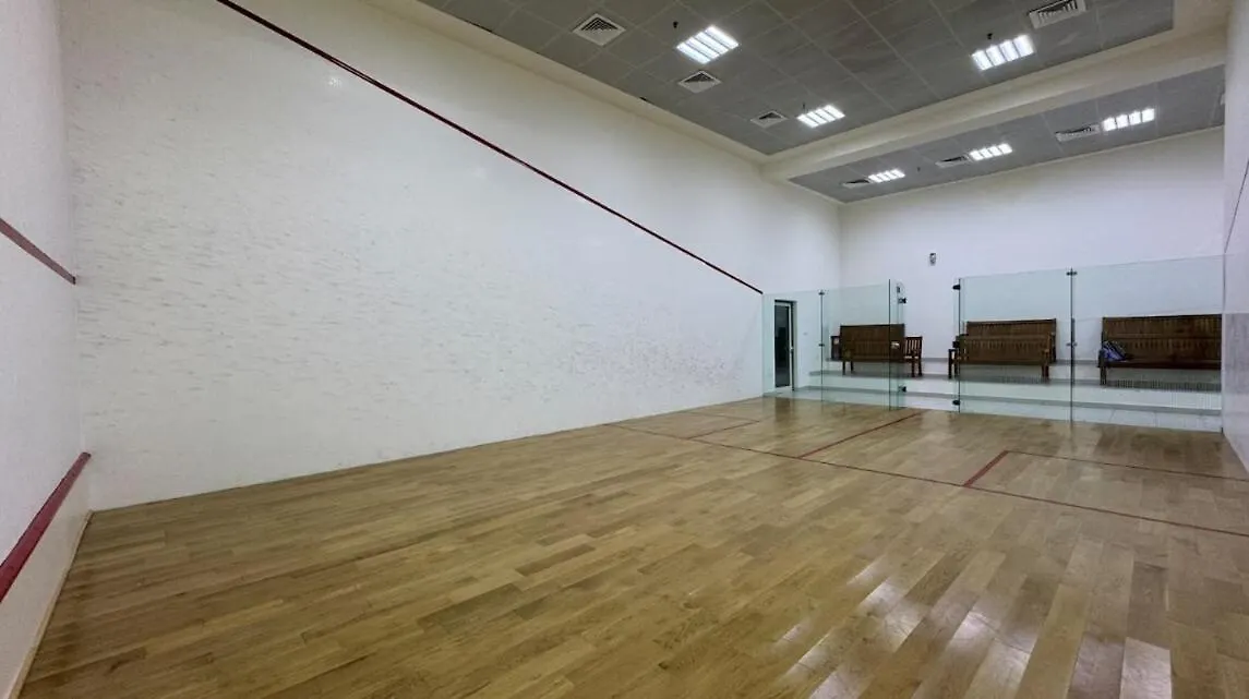 First Class 1Br Refined Marina Escape Dubai Apartment